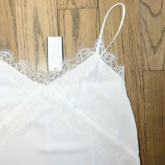 NWT LUSH Women’s White Lace Trim Cami Top Size Small - Picture 4 of 12